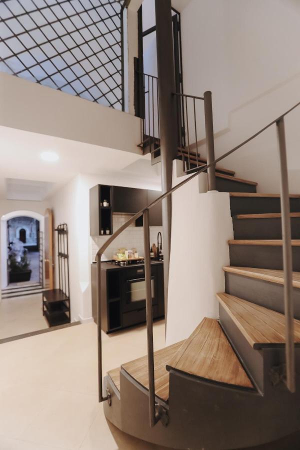 Insieme Suites เนเปิลส์ ภายนอก รูปภาพ