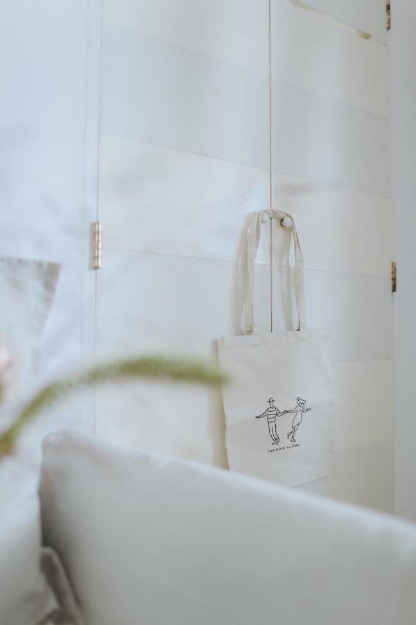 Insieme Suites เนเปิลส์ ภายนอก รูปภาพ