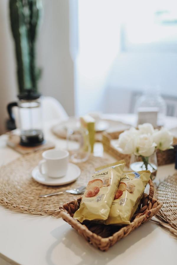 Insieme Suites เนเปิลส์ ภายนอก รูปภาพ