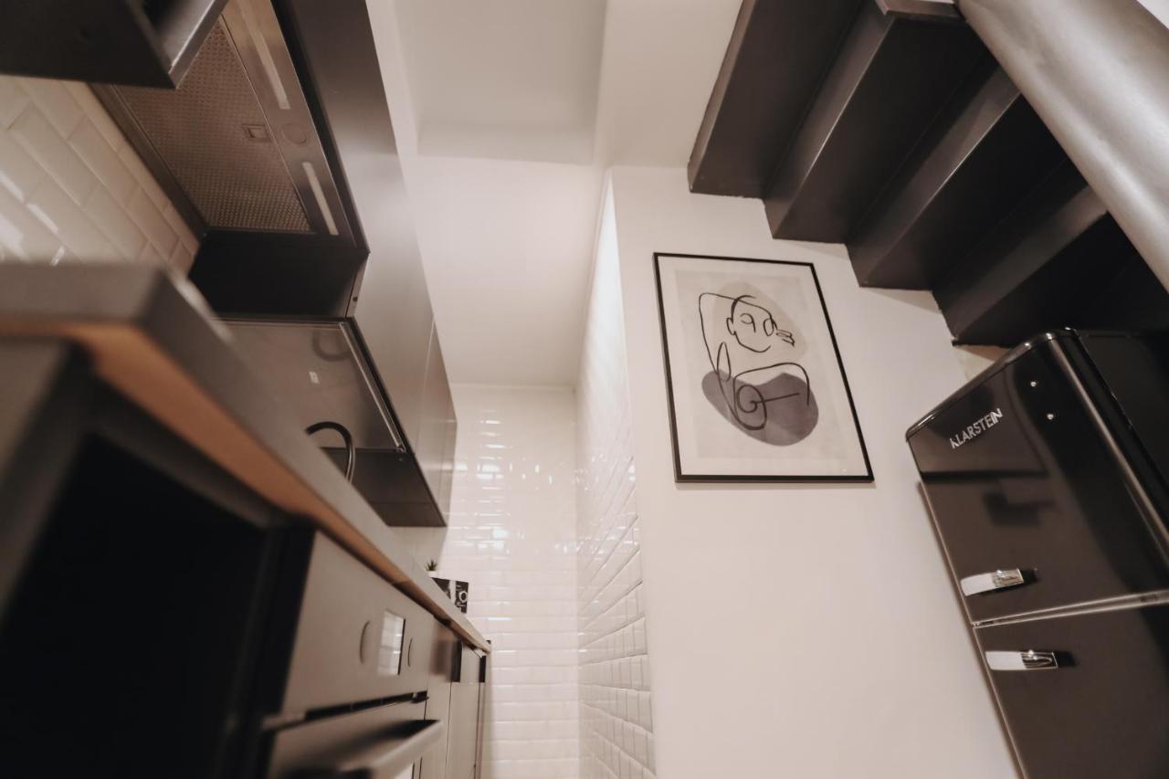 Insieme Suites เนเปิลส์ ภายนอก รูปภาพ